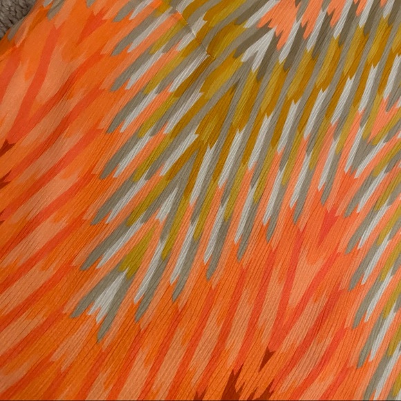 WORTHINGTON  | BRIGHT CHEVRON RUFFLE TANK TOP  SZ L - Picture 13 of 15